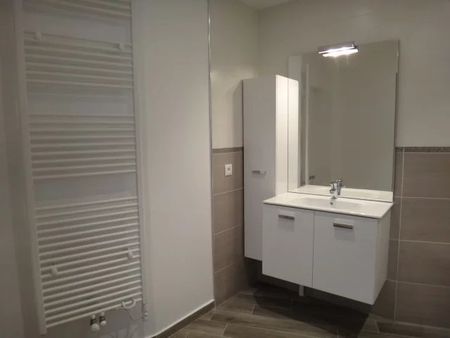 Location Maison 3 pièces 63m² GRETZ ARMAINVILLIERS 77220 - Photo 2