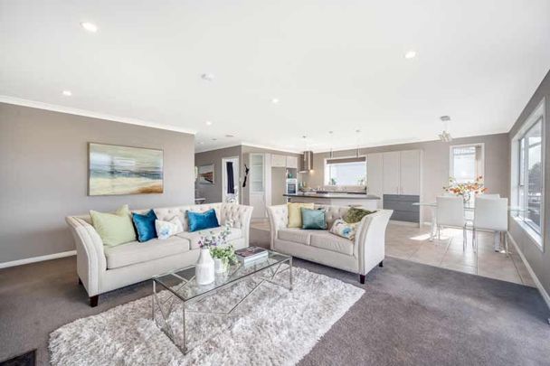 4 Bedrooms in Shelly Park - Photo 1