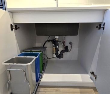 For Lease - 3071 Trafalgar Road Unit# 406, Oakville, Ontario - Photo 2