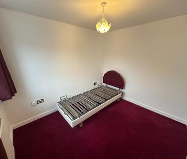 Groveside Park, Burnley - Photo 3