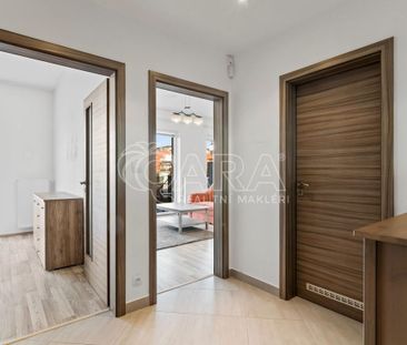 Pronájem bytu 2+kk 59 m2 - Fotografie 4
