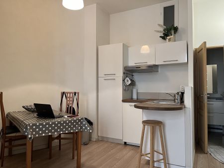 Location T2 28m² Marseille 13001 St Charles / Chapitre - Photo 3