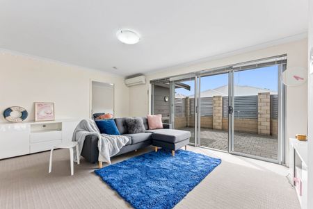 14 Bynder Lane, Medina WA 6167 - House For Rent | Domain - Photo 2