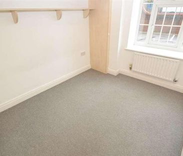 Parade Court, Bristol, BS5 - Photo 5