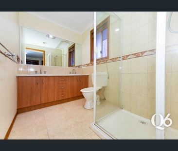 Perfect Family Home - Photo 5
