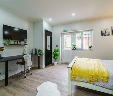 1 bedroom in a house share to rent - Photo 5