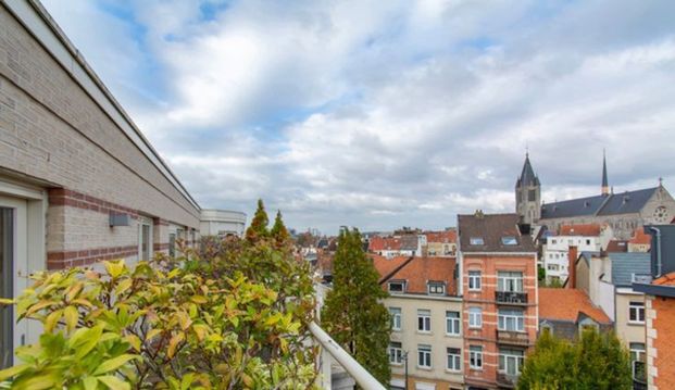 Appartement in Etterbeek - Photo 1