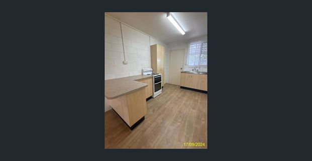 Unit walking Distance to Shops - Photo 1