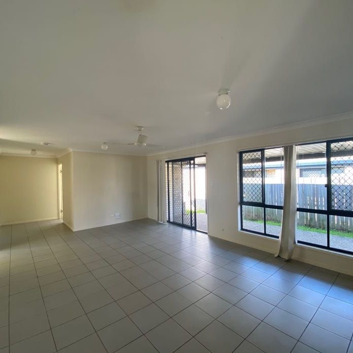 15 Hubner Drive, Rothwell QLD 4022 - House For Rent | Domain - Photo 1
