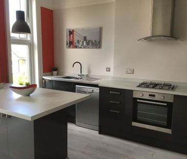 2 bedroom flat to rent - Photo 6