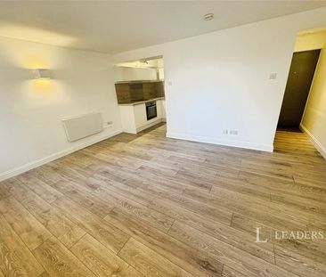1 bedroom studio to rent Buckingham Place, Brighton, East Sussex, BN1 - Photo 2