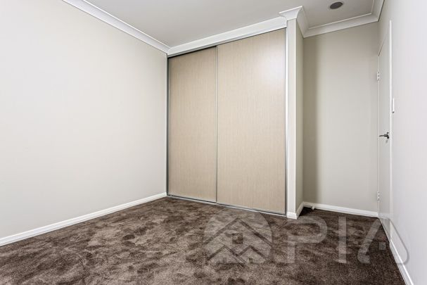 Two Beds Apartment For Lease!!!! - Photo 1