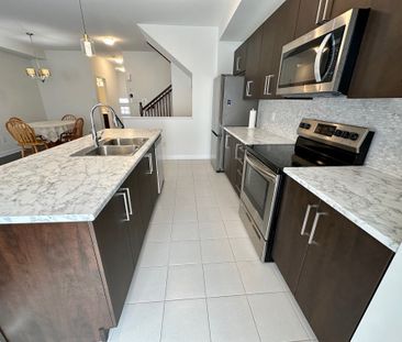 For Lease - 588 LILITH Street, Barrhaven, Ontario - Photo 4