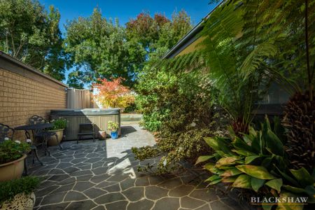 21 Carpenter Close, Calwell ACT 2905 - House For Rent | Domain - Photo 2