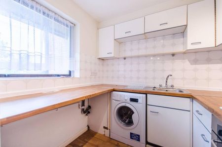 2 bedroom flat to rent - Photo 5