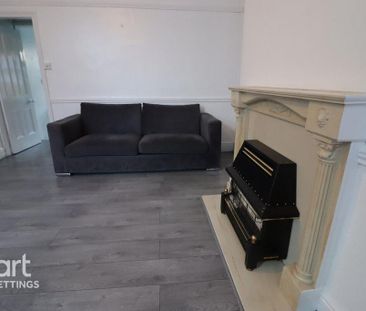 3 bedroom terraced house to rent - Photo 2