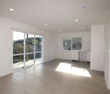 Easy Living - Photo 4