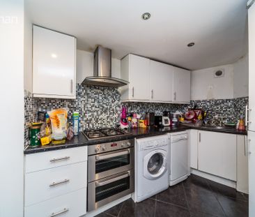 2 bedroom maisonette to rent - Photo 1
