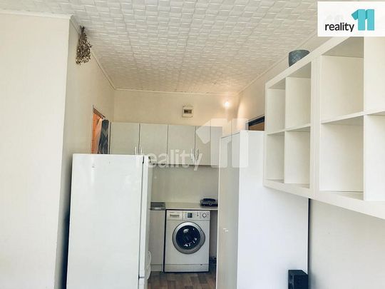 Pronájem bytu 1+kk 15 m² - Photo 1