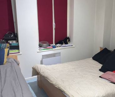 *Location d'appartement F2 meublé Metz centre - Photo 6
