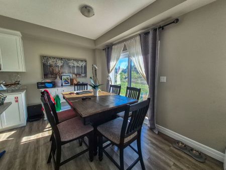 For Lease - 153 Otterbein Road, Kitchener, Ontario - Photo 4