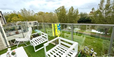 Appartement te huur in Deinze voor € 895 met 2 slaapkamers - Photo 3