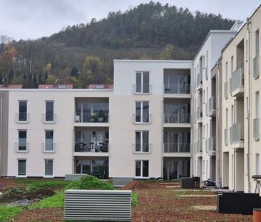 4 Raum-Wohnung, Loggia, Badewanne+Dusche - Foto 1