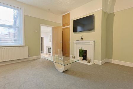 Coniston Avenue, Jesmond, Newcastle Upon Tyne - Photo 2