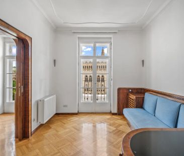 Rathausnähe - 4-Zimmer Stilaltbau-Wohnung mit Terrasse zu mieten ! - Photo 1