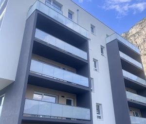 Location Appartement à ST EGREVE - Photo 2