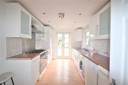 2 bedroom terraced house to rent - Photo 5