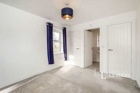 3 bedroom house to rent Lancaster Road, Attleborough, Norfolk, NR17 - Photo 4