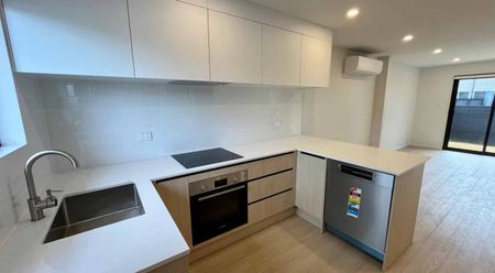 Modern Comfort Meets Effortless Living - Photo 5