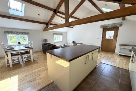 1 Bedroom Apartment To Let - Photo 3