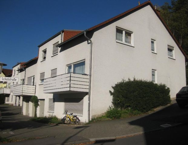 DREI-ZIMMER ERDGESCHOSS-WOHNUNG MIT BALKON UNTERHALB VOM DICKENBERG - Photo 1