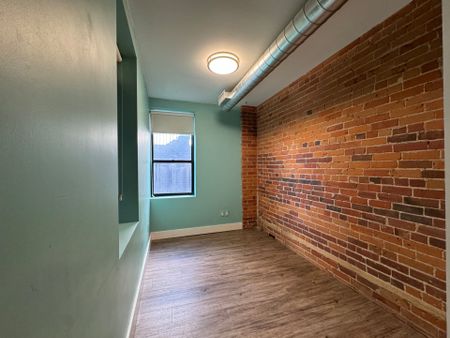 For Lease - 2870 Dundas Street Unit# 213, Toronto, Ontario - Photo 5