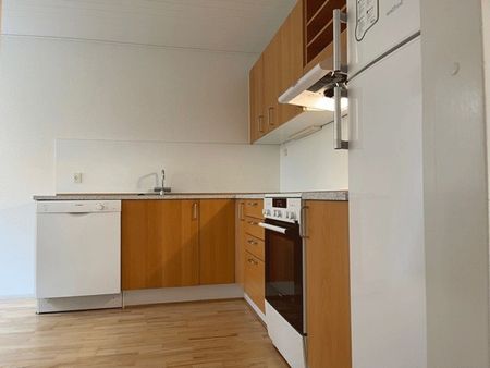 Dejlig 2-værelses lejlighed i skønne områder - Photo 4