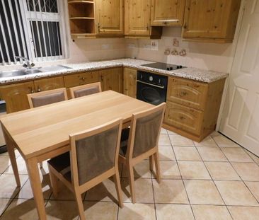 8 Knockgreenan Avenue, Omagh, BT79 0EB - Photo 5