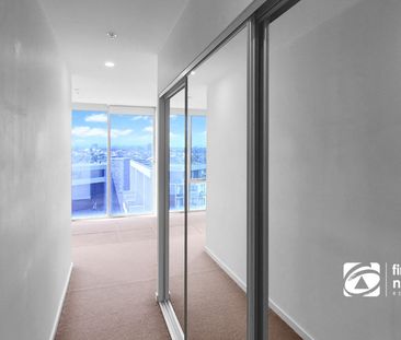 Penthouse Living - Photo 1