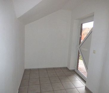 GroÃzÃ¼gige, ruhig gelegene 3-Zimmer-Wohnung in Lostau zu vermieten! - Photo 3