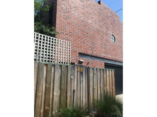 38 Boreham Street, Cottesloe, WA 6011 - Photo 1