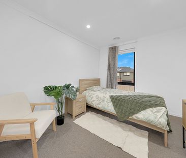 Stylish and conveniently located! - Photo 3