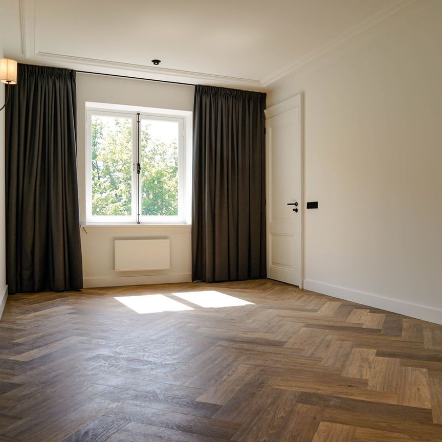 Appartement te huur: Nassaulaan 6-F 2514 JS Den Haag - Photo 1