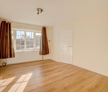 2 bedroom townhouse to rent - Photo 1