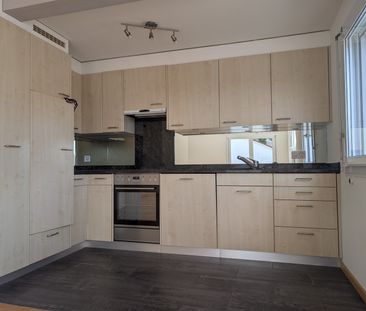 4.5-Zimmer-Maisonettewohnung mit Galerie und Balkon in Ziefen - Photo 5