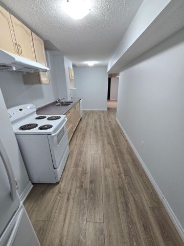 For Lease - 1339 Dallman Street Unit# Basement, Innisfil, Ontario - Photo 3