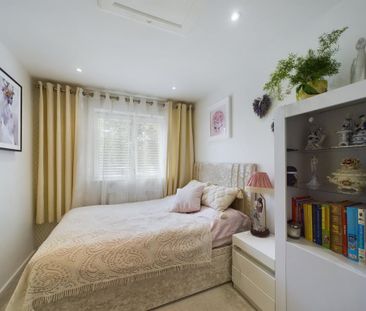 3 bedroom semi-detached house to rent - Photo 5