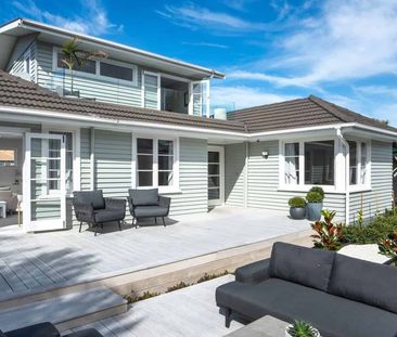 Family living in Papanui - Photo 2