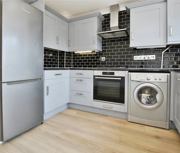 2 bedroom house to rent - Photo 2
