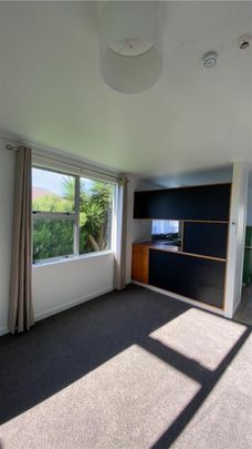 15B Gisborne Tce, Opunake - Photo 1